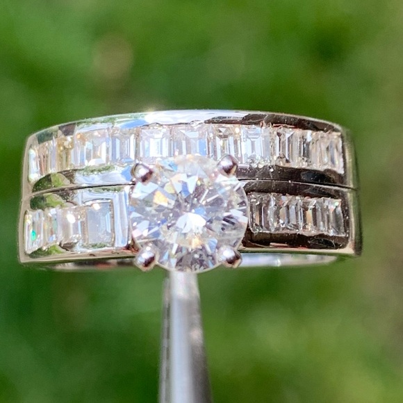 14k 2.00ct Diamond Ring - Picture 1 of 8